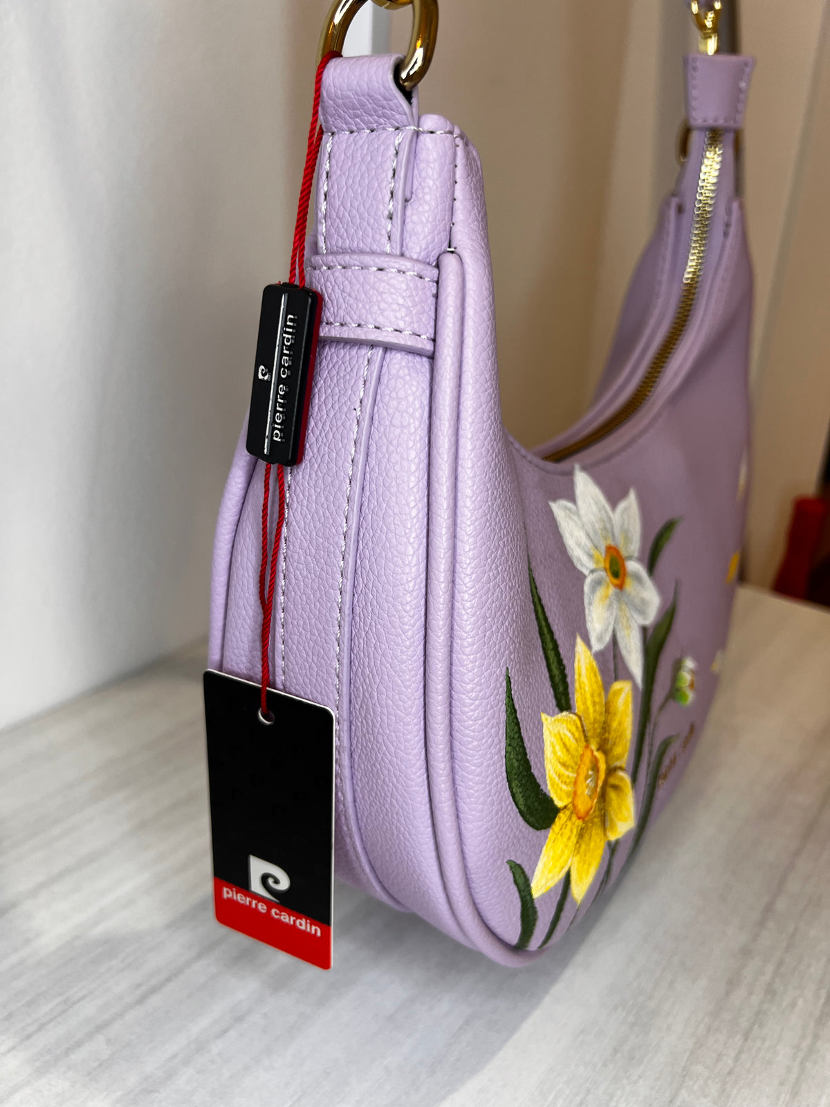 Borsa a tracolla dipinta a mano con Narcisi bianco e giallo , Pierre Cardin lilla