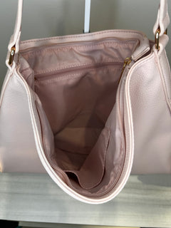 Borsa hobo capiente con dettagli oro, dettaglio del logo
