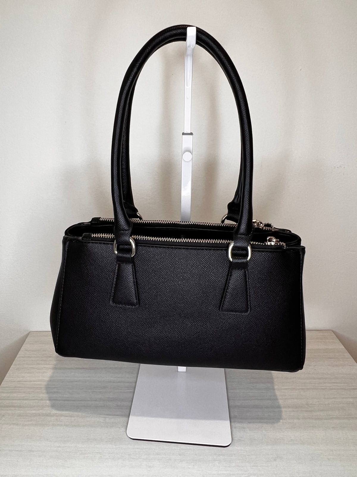Bauletto Diana&Co con tracolla, dettaglio