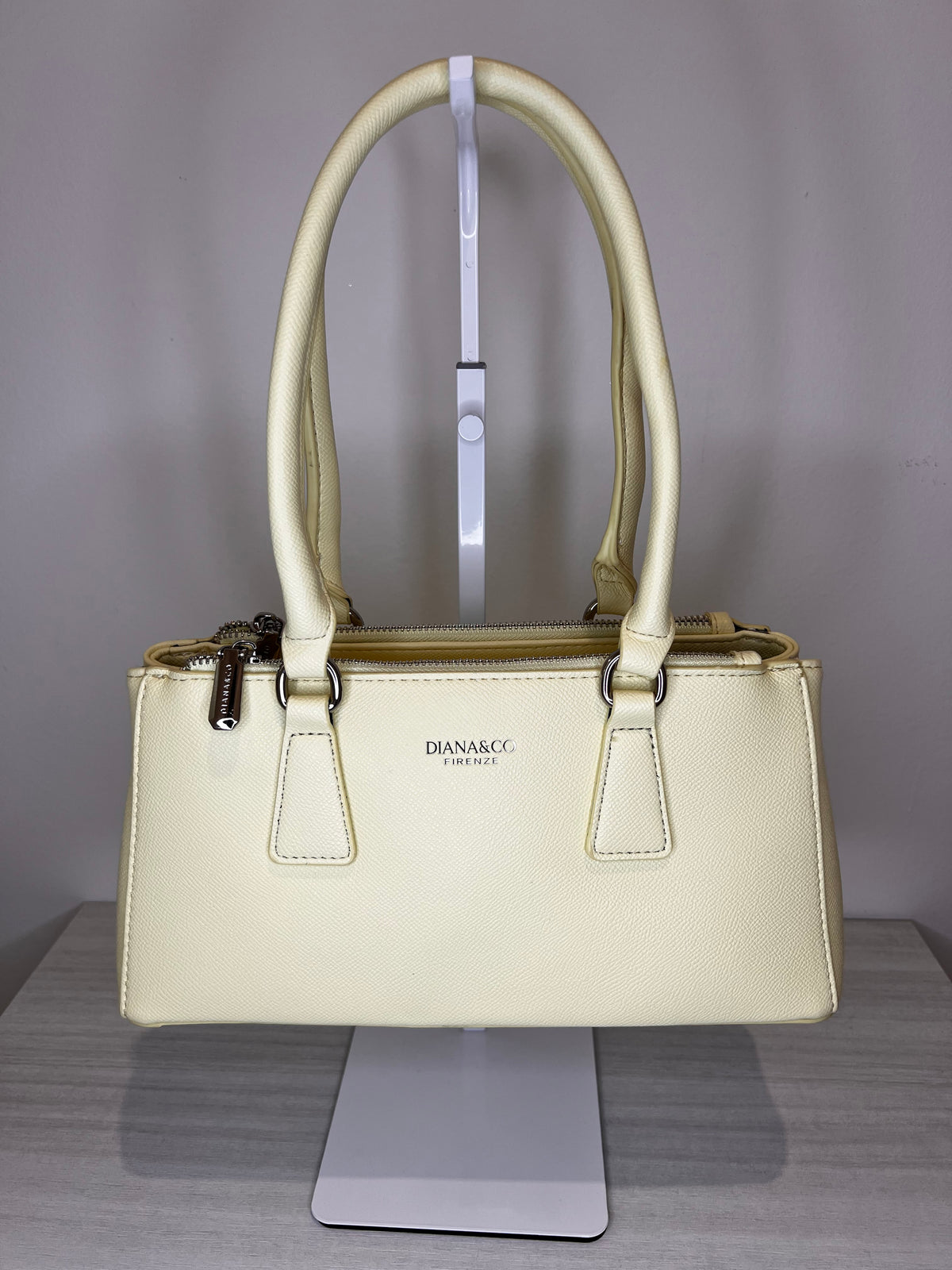 Bauletto Diana&Co con tracolla, dettaglio della tracolla