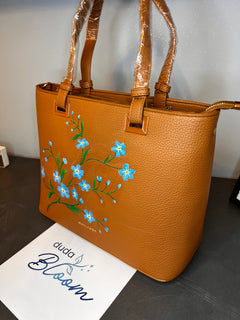 Borsa a tracolla dipinta a mano con fiori, Pierre Cardin cognac