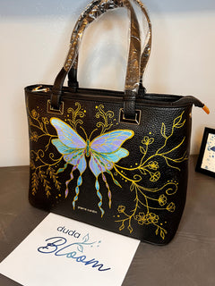 Borsa a tracolla dipinta a mano con farfalla blu, Pierre Cardin nera