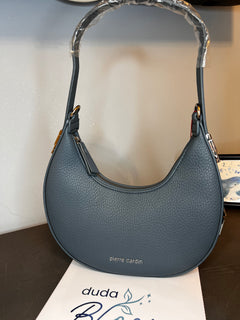 Borsa mezzaluna Pierre Cardin blu jeans, dettaglio della tracolla